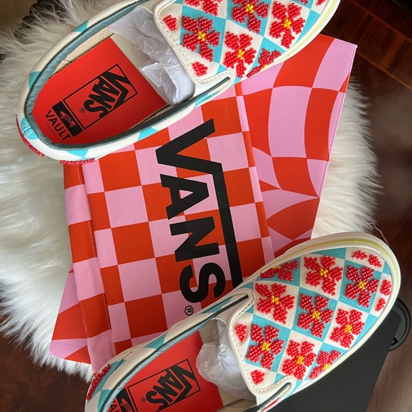 Shoes-Gucci X Vans SOLD OUT Blue Beaded Slip-on. NIB UNISEX Women’s 7.5 /Men’s 6 - Picture 4 of 17